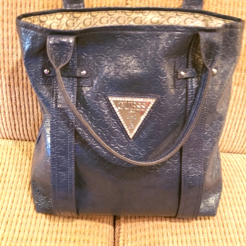 GUESS X-LARGE TOTE BAG